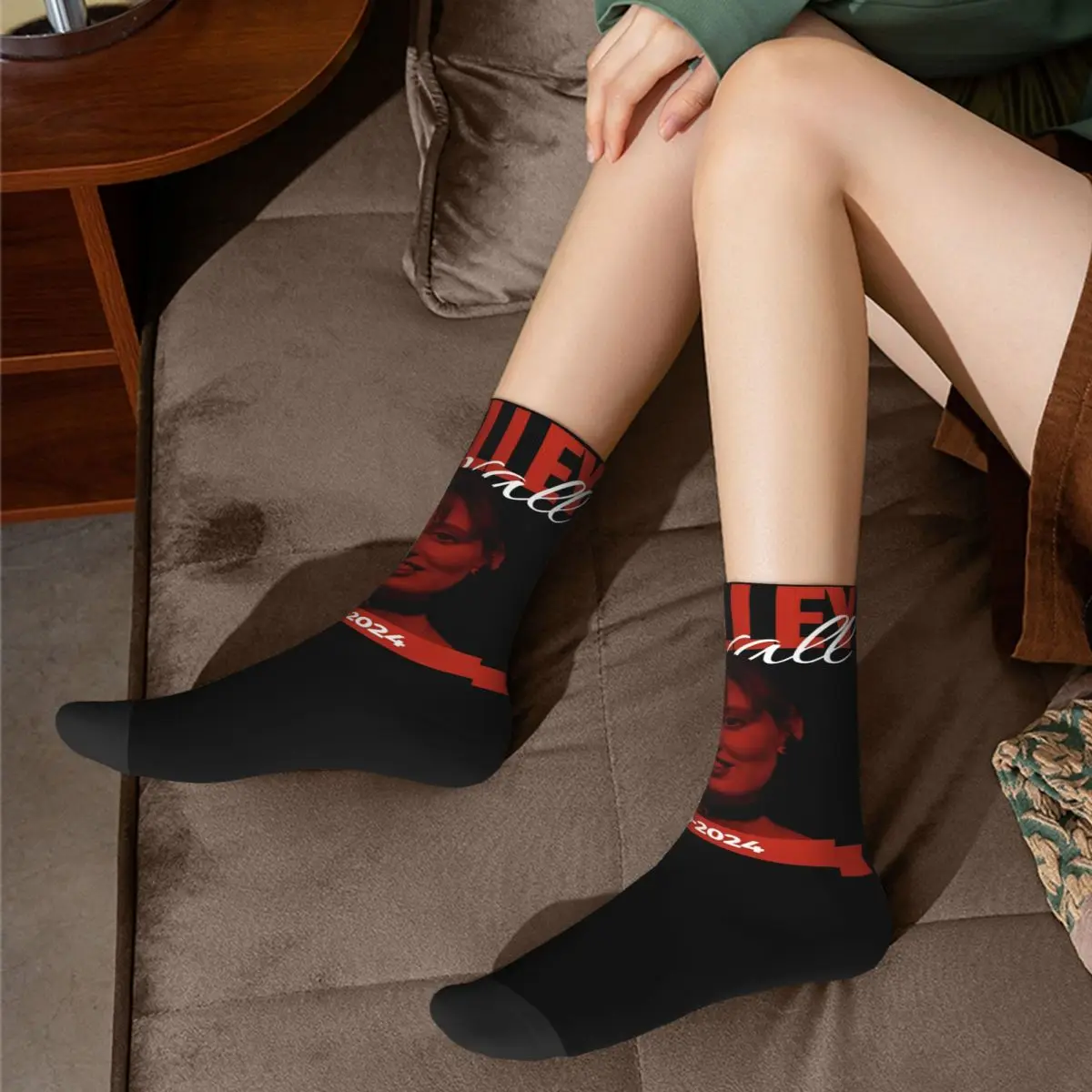 Hip-Hop Retro Shelley Duvall Schauspielerin Design warme Crew Socken Zubehör alle Jahreszeiten Horrorfilm weiche lange Socken atmungsaktiv