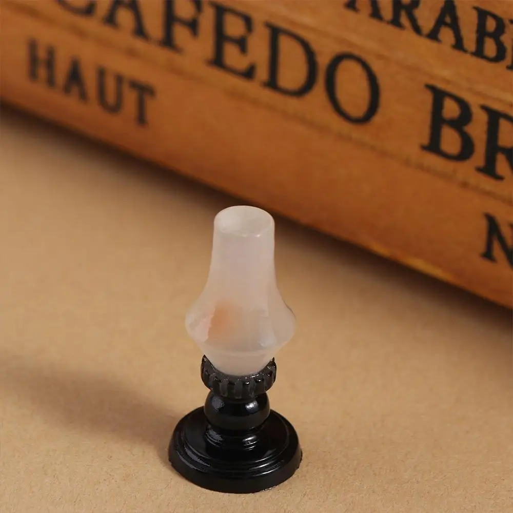 1Pcs 1:12 Scale Dollhouse Mini Candelabra House Accessories Miniature Candlesticks Candlesticks Furniture Plastic Mini