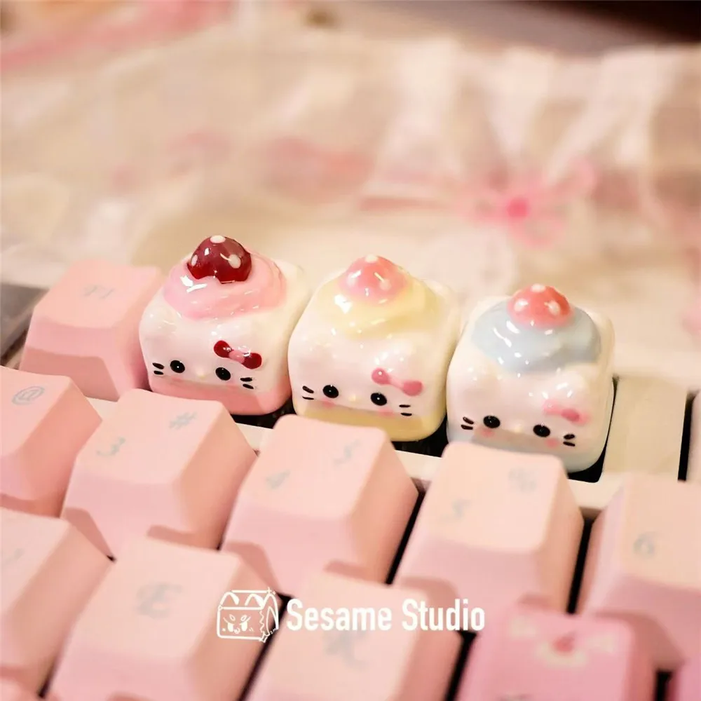 Cute Sanrio Keycap Custom Handmade Artisan Keycap Personalized ESC Tab Key Caps Creative Gift for Cherry MX Mechanical Keyboard