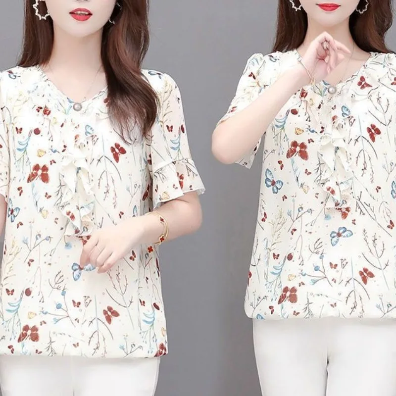 Female Clothing Summer Short Sleeve New Floral V-neck Women\'s Shirt Blouse Embroidered Flares Folds Fashion Casual Tops