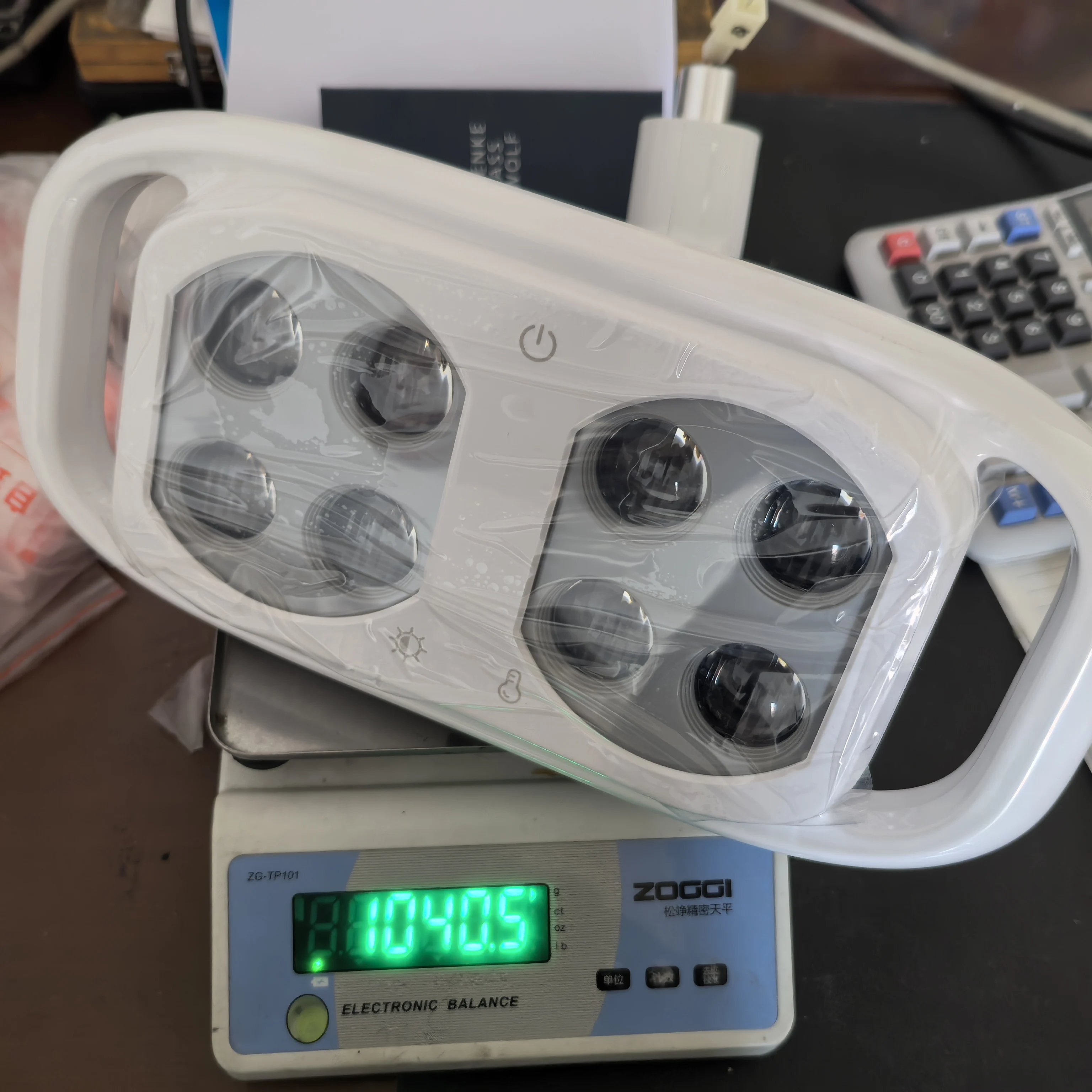 

8LED Dental LED Oral Lamp | Infrared Inductive Dentistry Operation Light | Chair-Mounted Spotlight for Oral Care