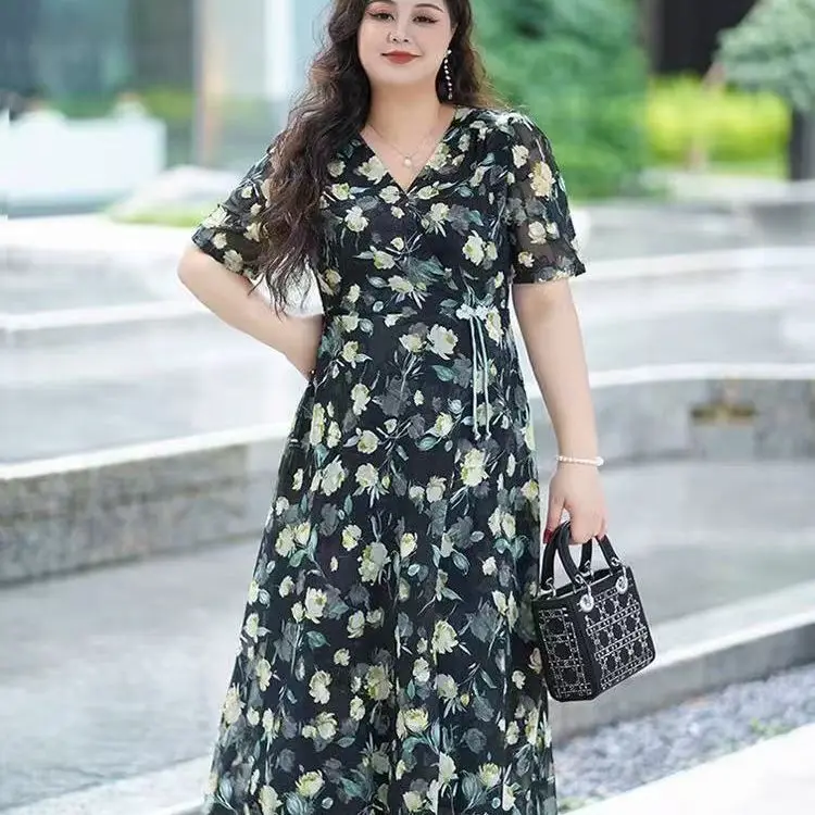 ชุดเดรสฤดูร้อนพิมพ์ลายฝรั่งเศสหรูหรากระชับสัดส่วนเอวชุดเดรสแขนสั้นลายดอกไม้