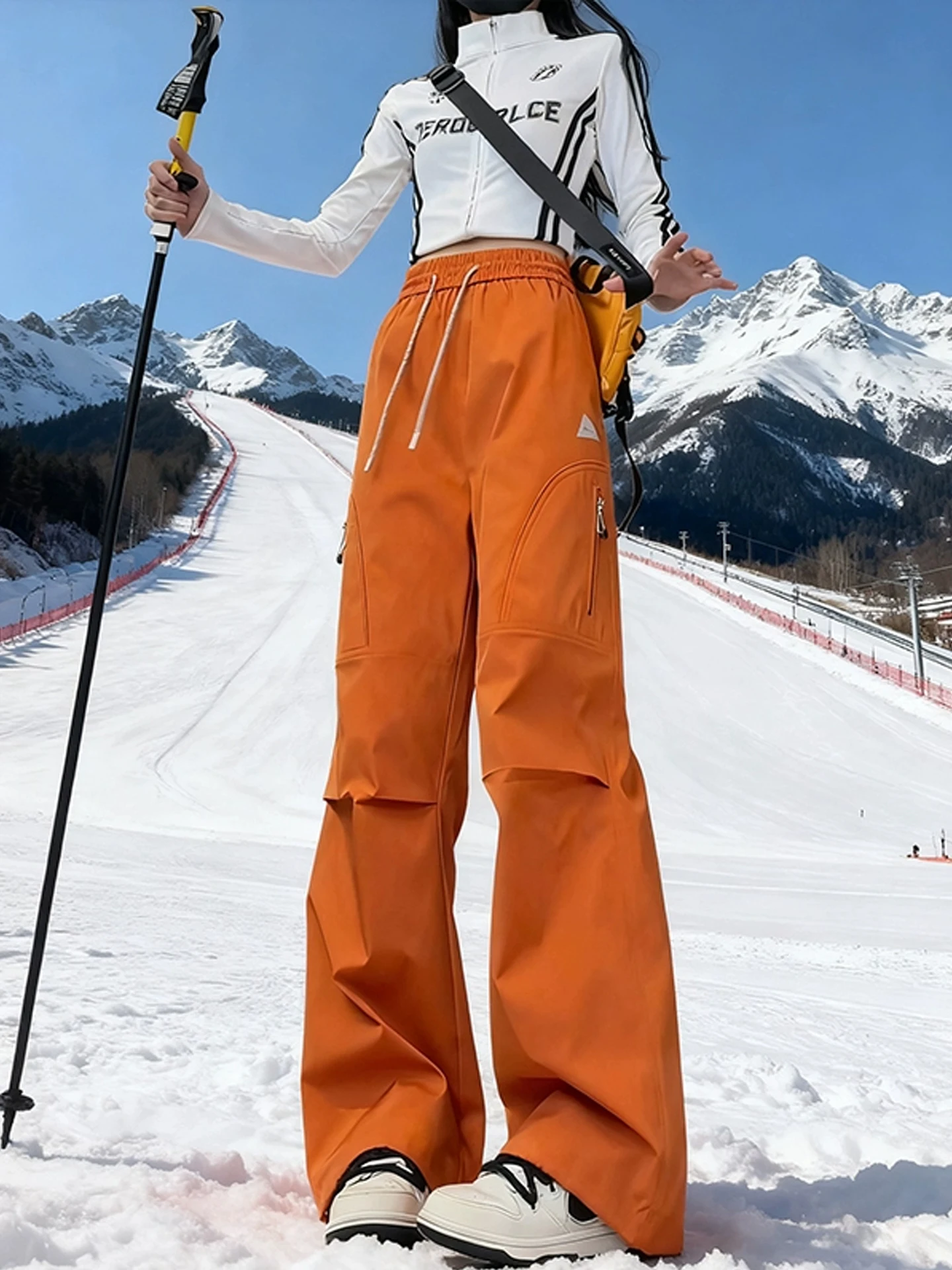 

Thickened Fleece Ski Pants for Men And Women Waterproof Windproof Warm Trousers for Climbing in Northeast at Negative 40 Degrees