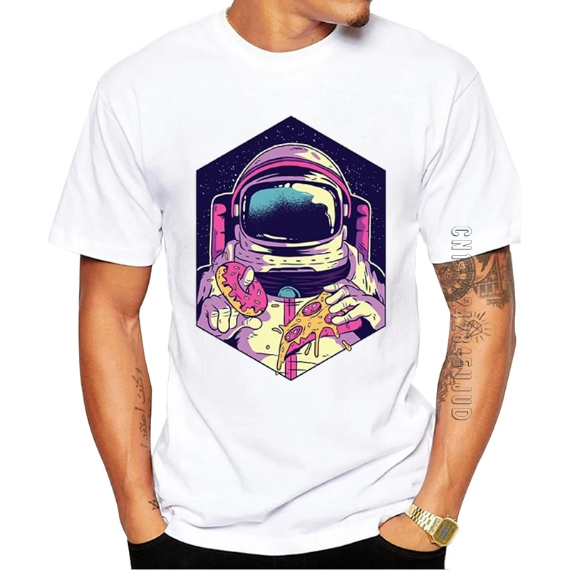 100% Cotton Fashion Astro Foodie Men T-Shirt Spaceman Eatting Pizza Printed Graphic Tshirt O-Neck Cool Tops Hipster Tees