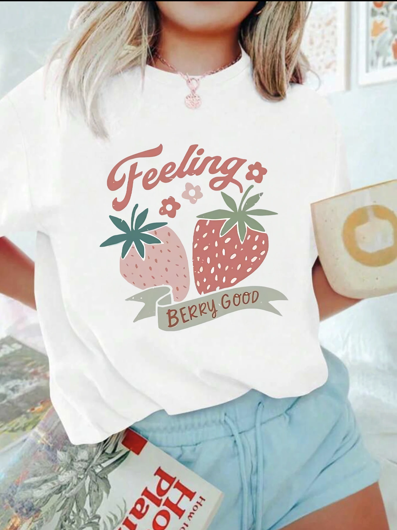

Strawberry Plus size women's round neck short sleeve T-shirt with elastic half sleeves and trendy prints