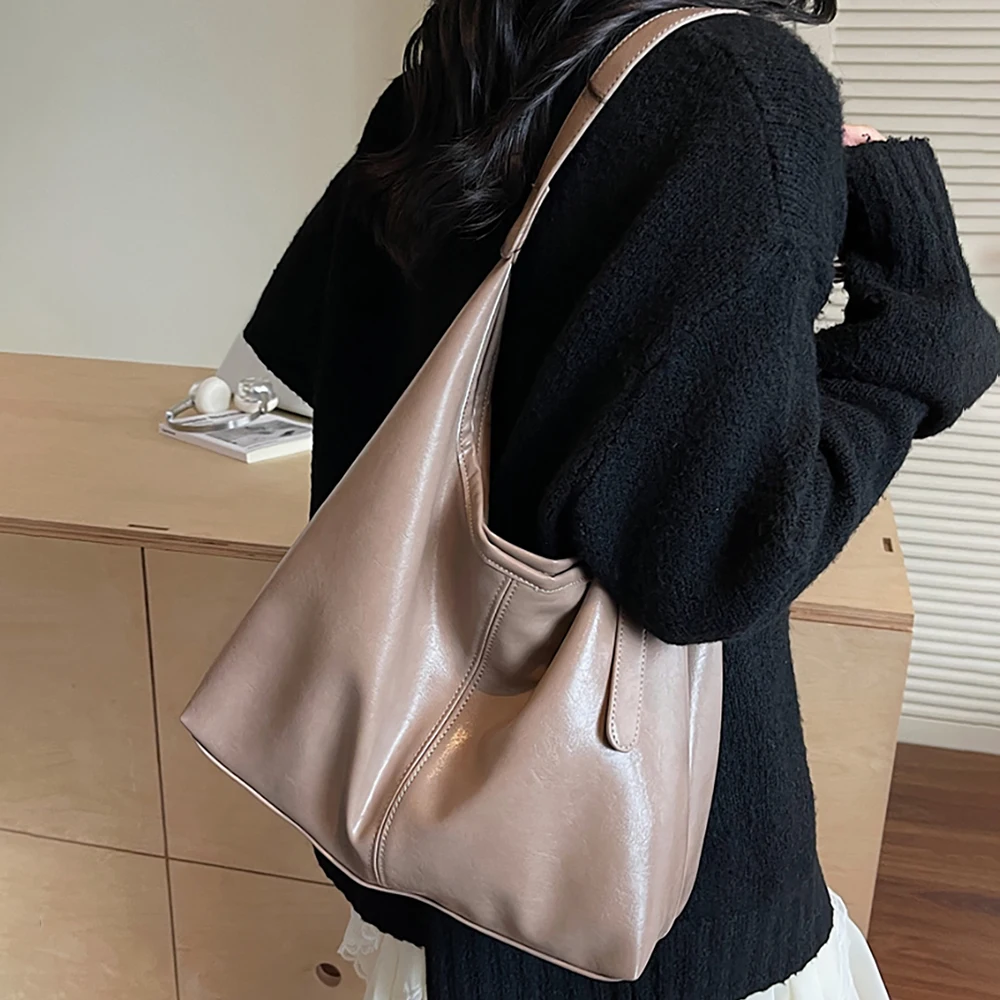 

Large Capacity Retro Underarm Bag Women Solid Color Simple Casual Shoulder Bag Versatile Commuting Daily Pack Shopper Tote Bags