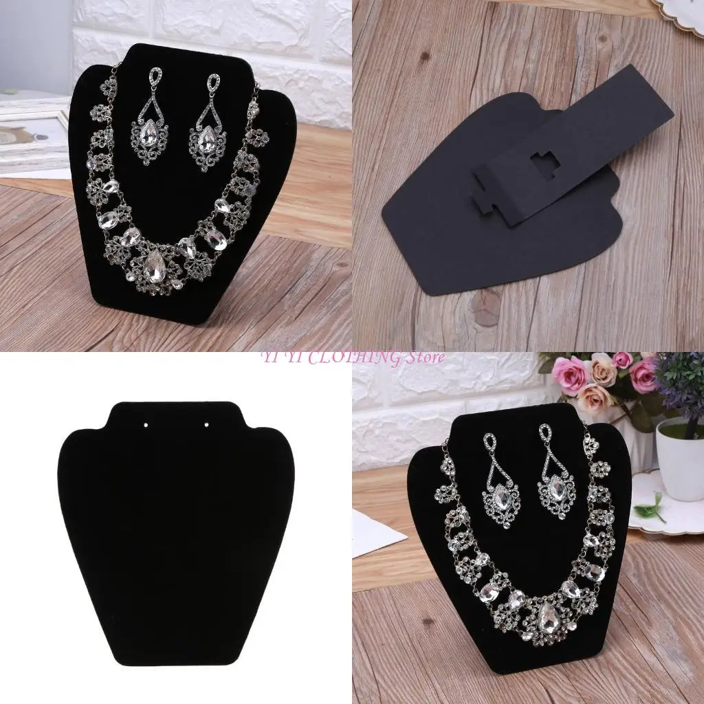 

Дисплей N5KF стоит черный бархатный мольберт