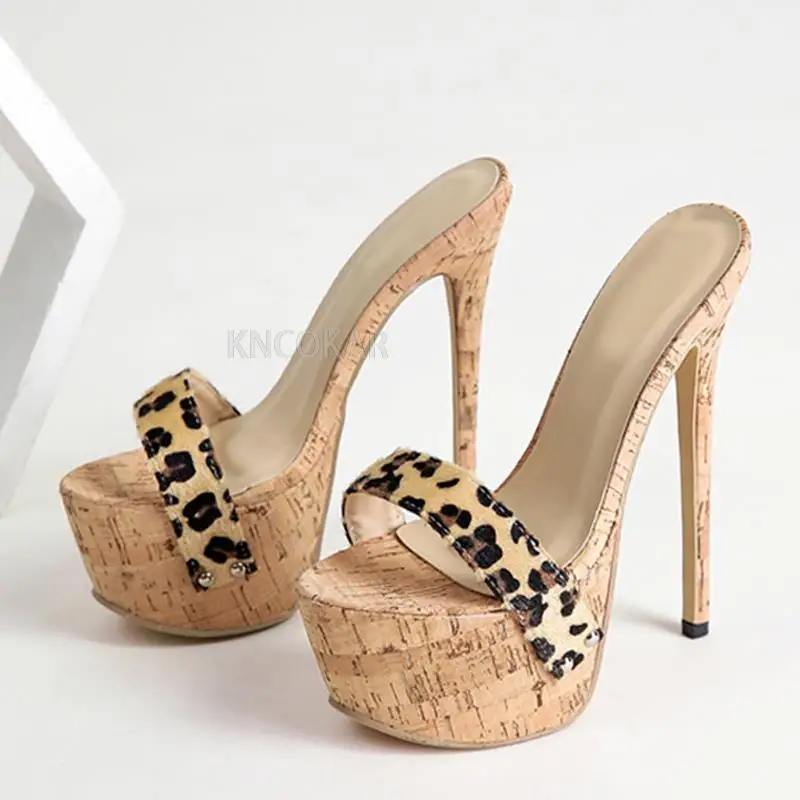 2025 Platform Slippers For Women Sexy Leopard Grain Dance Sandals Fashion Wooden Thick Bottom High Heels Stripper Shoes