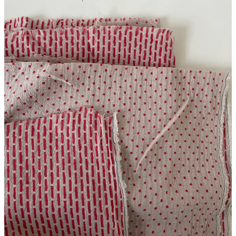 

Soft hand-woven red small-checkered double-sided red cotton fabric for blouse and skirt with handcrafted fabric
