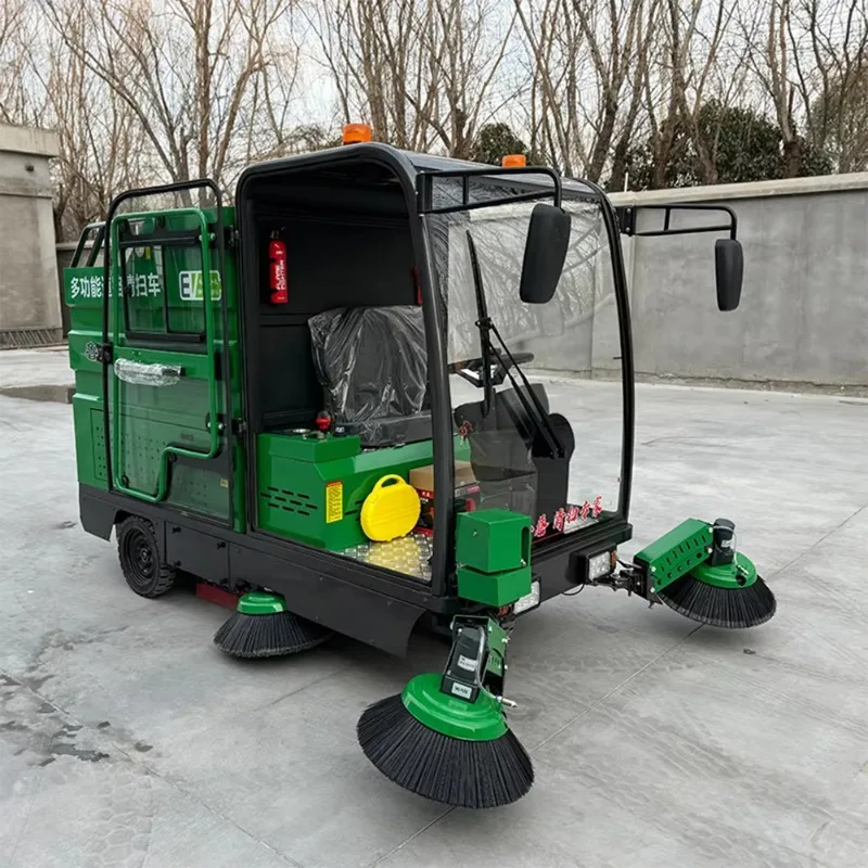 

Multi-Functional Diesel Powered Road Sweeper with Sweeper Truck Configuration for Construction Debris and Concrete Dust Removal
