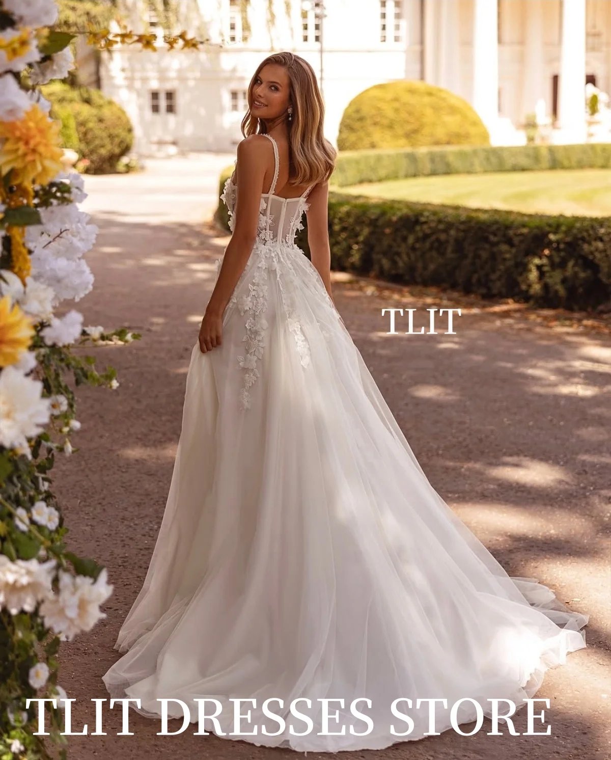 TLIT Lussuosi abiti da sposa a trapezio in pizzo personalizzati senza spalline فساتege Şarten Spaghetti Strap con fiori Abiti da sposa
