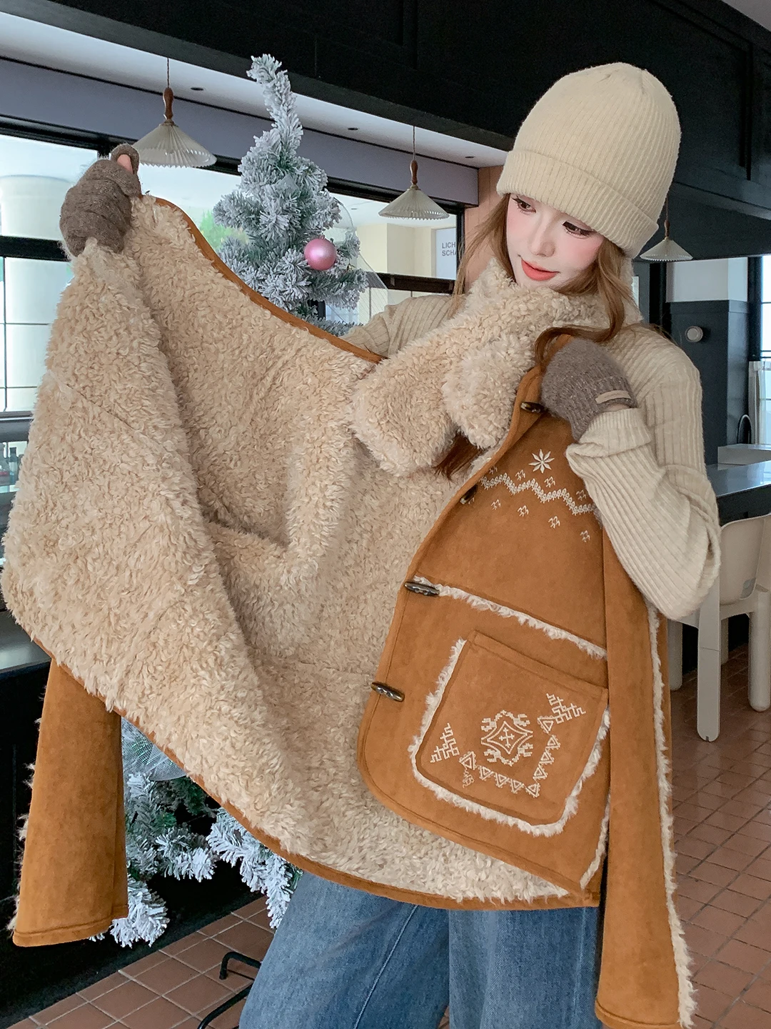 manteau-court-en-daim-brode-pour-femme-col-rond-fourrure-d'agneau-coton-coupe-ajustee-taille-standard-manches-longues-chaud