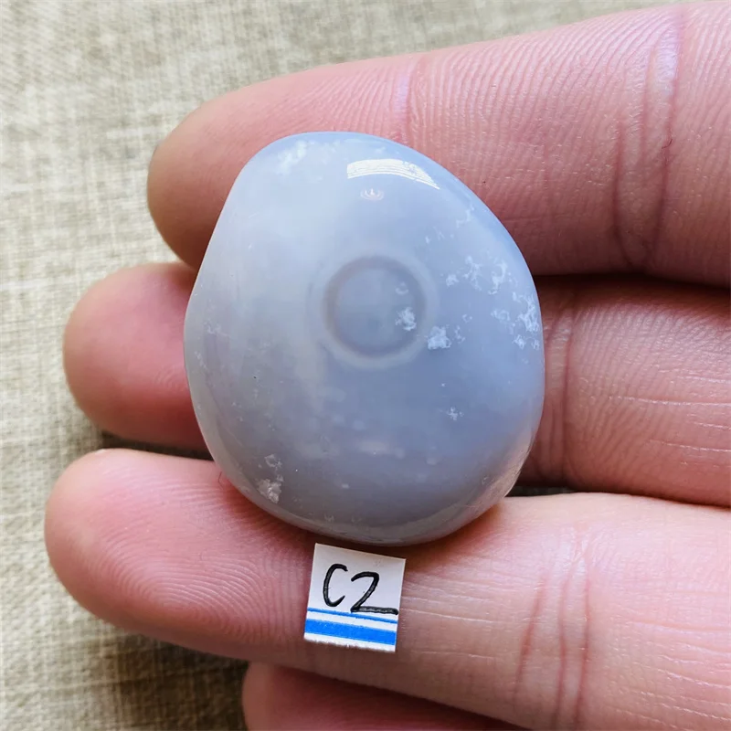 Natural Agate Chakra Stone Crystal Healing Gift for Home Decor - Energy Balancing Decorative Rock
