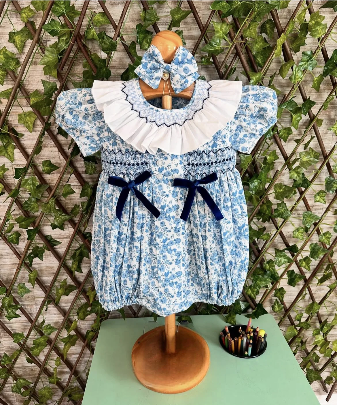 

Синий комбинезон ручной работы с цветочным принтом для маленьких девочек 0-6 лет для дня рождения, вечеринки, праздника, повседневного использования A39