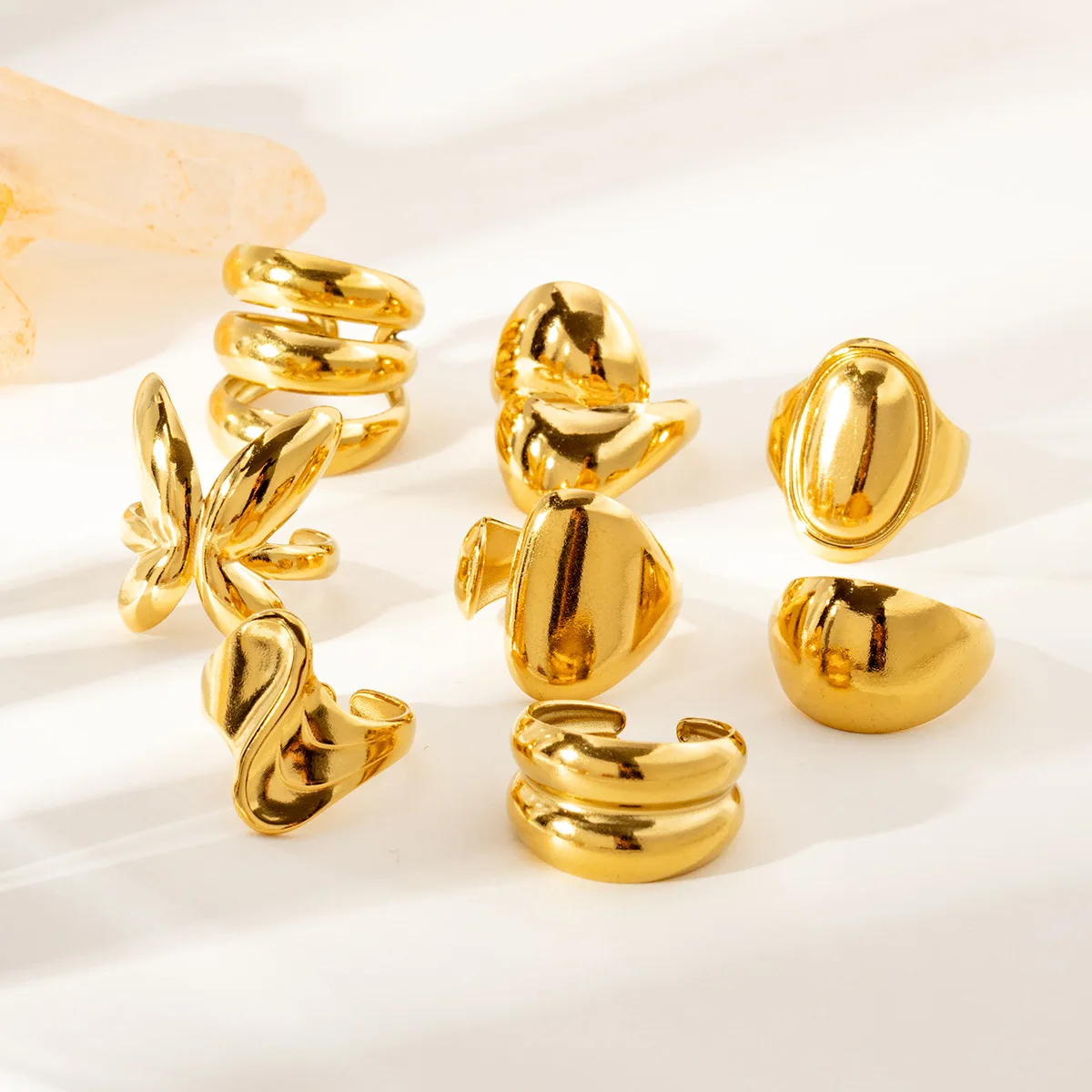 HUANZHI New Design Irregular Gold Color Rings Stainless Steel Not Fading Punk Chunky Vintage Jewelry for Women Men