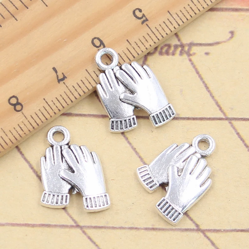 20pcs Charms Hand Christmas Gloves 13x20mm Tibetan Silver Color Pendants Antique Jewelry Making DIY Handmade Craft