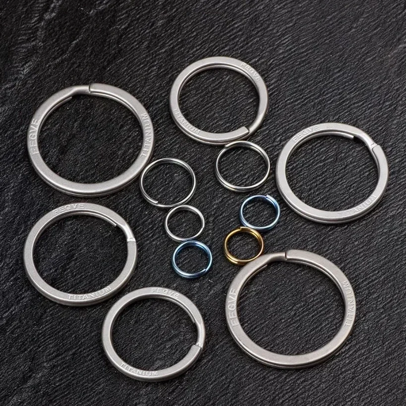Fegve Titanium Key Rings for Keychain, Side-Pushing Key Chain Rings Split Keyring