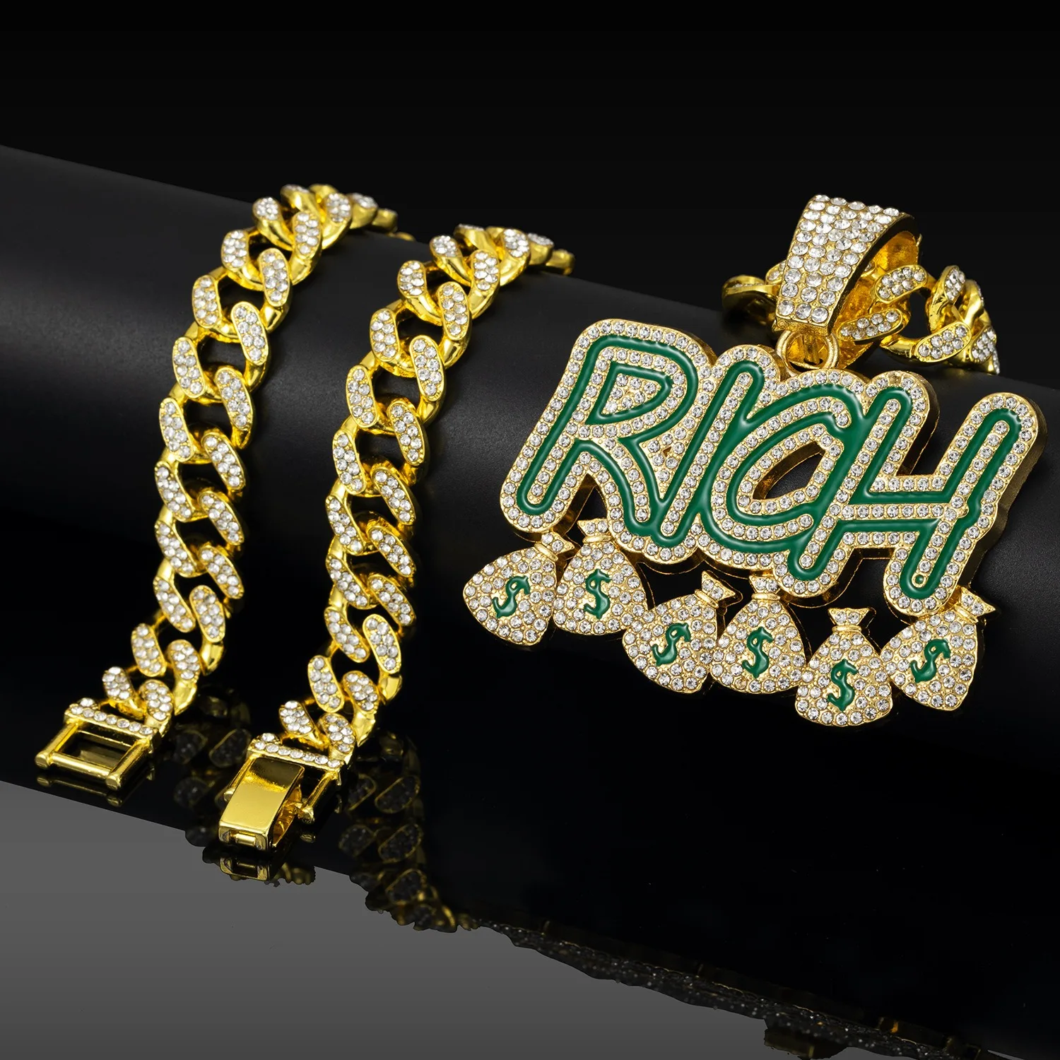 

Personality Rich Letter Pendant Necklace for Men Women Hip Hop Green Purse Trendy Male Necklace Rapper Jewelry Gift