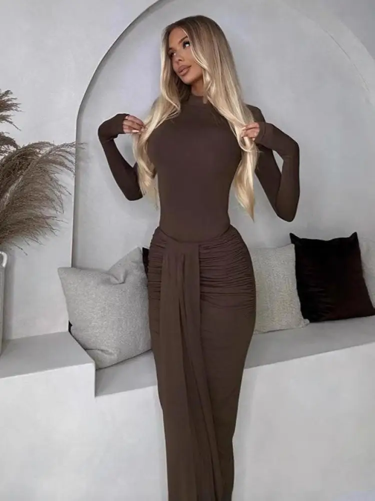 Set da 2 pezzi alla moda elegante da donna, body skinny a maniche lunghe con scollo a O + gonne a nastro con volant, abito semplice quotidiano per le vacanze