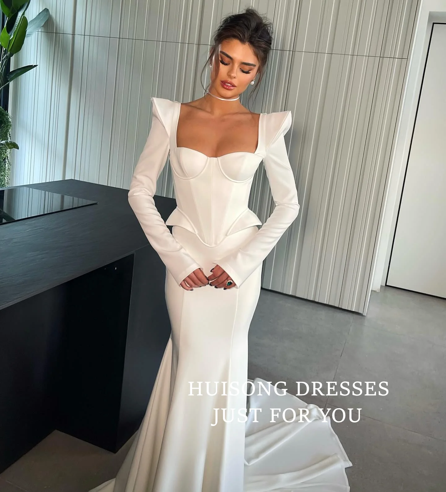 

HUISONG Customized Women's Wedding Gowns Satin Mermaid Wedding Dresses Sweetheart Long Sleeves Beach Bridal Gown שמלת כלה