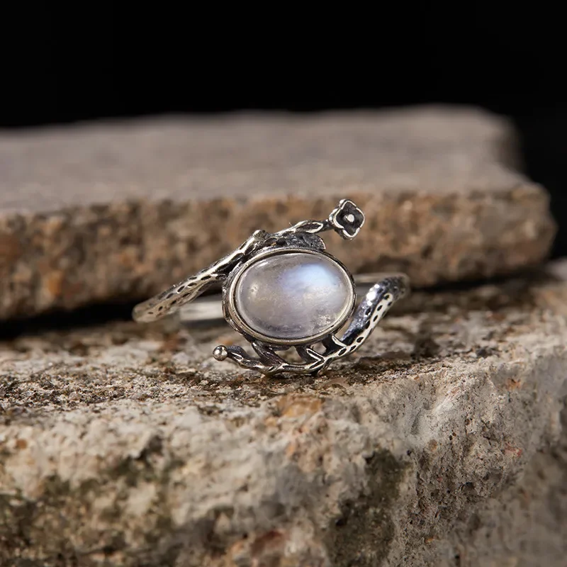 Cross-border hot sale S925 sterling silver natural moonstone color Baotai silver ring women's fashion personality trendy open