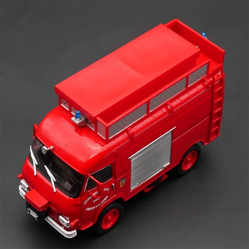 Diecast 1:43 Scale Ixo Saviem TP3 Fire Truck Alloy Vehine Model Finished Simulation Collection Decoration Gift Toys Display