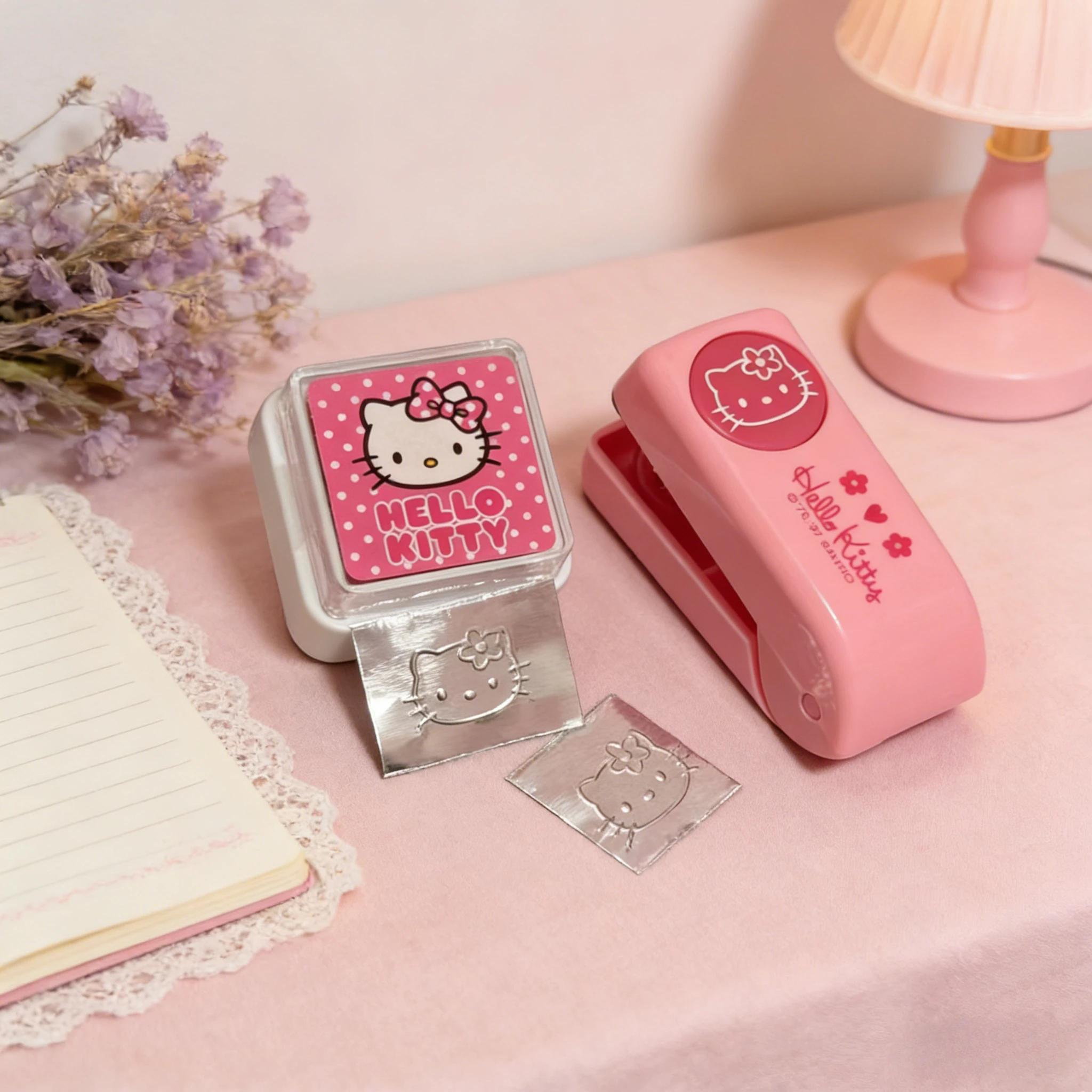 Sanrio Hello Kitty Stapler Embosser Metal Embossing Punch Student Notebook Stamp Embosser Supplies Seal Punch Craft Machine Gift