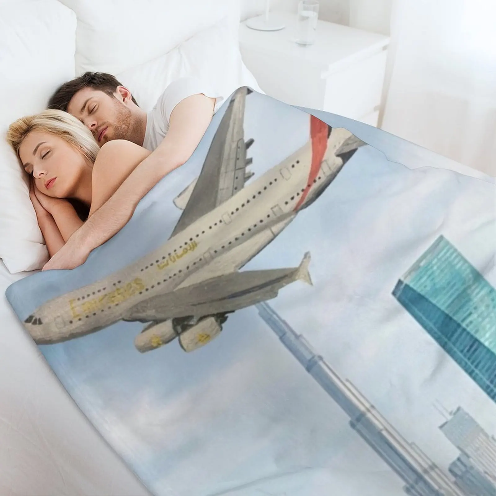 الإمارات ايرباص A380 تحلق فوق دبي رمي بطانية المانجا لأفكار هدايا عيد الحب رقيقة البطانيات