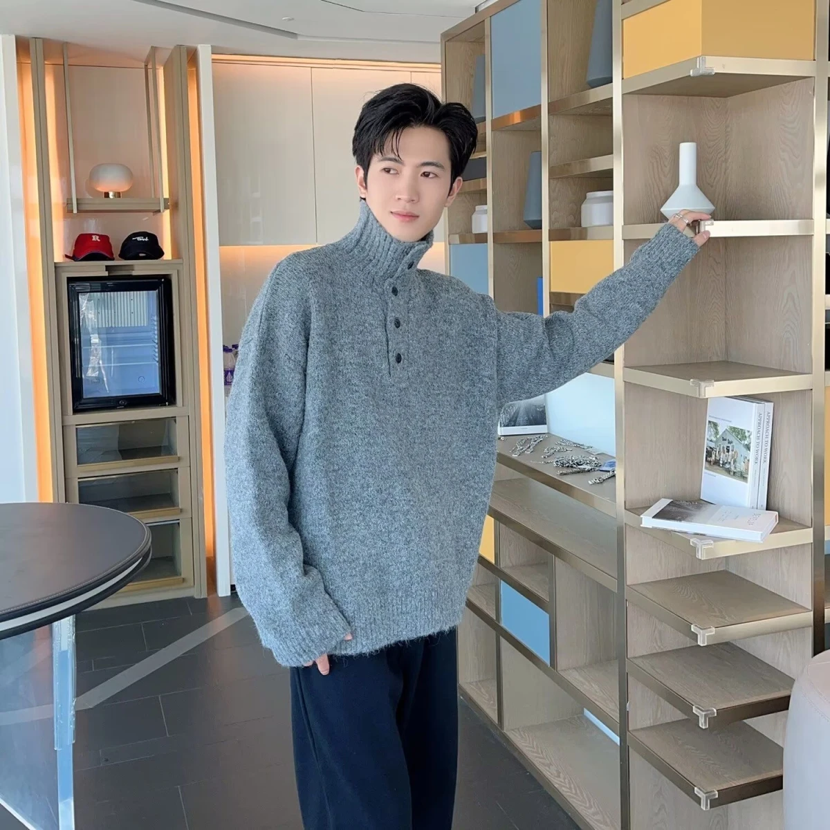 

Мужской утепленный вязаный свитер с высоким воротником, свободного кроя, модная базовая рубашка с длинным рукавом из полиэфирного волокна, для весны и осени