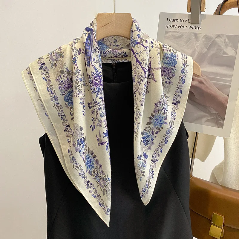 Soft Cotton Neck Scarfs For Women Elegant Floral Print Handkerchief Bandana Head Hijab Scarf Female 70cm Luxury Neck Scarves