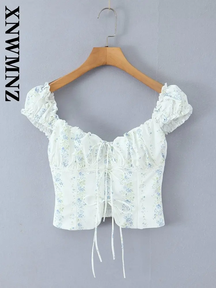 

XNWMNZ 2025 летний новый женский винтажный простой короткий жилет без рукавов, повседневный универсальный женский тонкий топ с вырезом воротником для поездок на работу