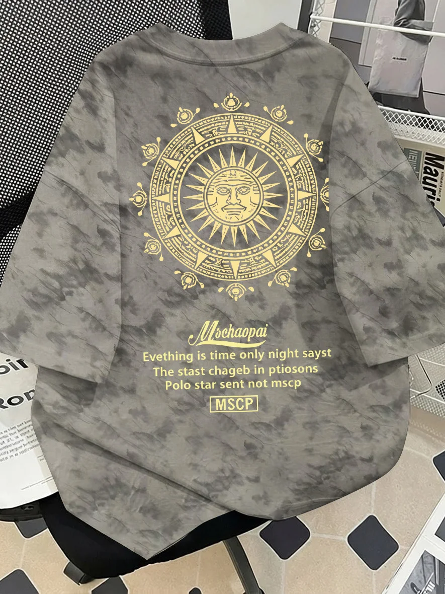 

Fashionable Dyed Short Sleeve Men's T-shirt Vintage Versatile Casual round Neck Print Geometric Pattern China Made Summer Wear