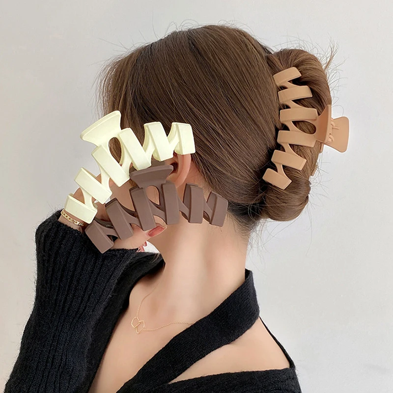 New Women Fashion Claw Clip Coffee Black Acrylic Large Hair Claw Korean For Girl shark clip Headwear Barrette Hair Accessories