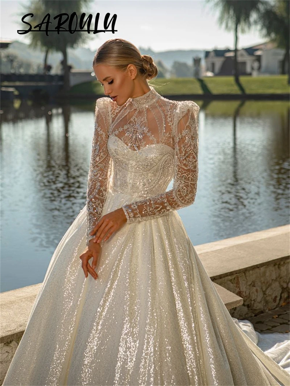 Glitter Ball Gown Wedding Dress With Embroidered Lace Appliques Long Sleeves Bride Dresses High Neck Bridal Gown robe de mariee