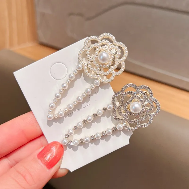 Korean style Pearl rhinestone camellia hair clip Pearl side duck beak clip women\'s broken bangs clip