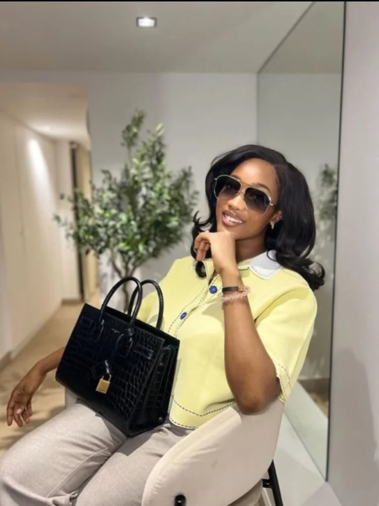 

Chic Yellow Lapel Knitted Sweater Women Casual Short Sleeve Single Breasted Slim Pullover Lady Autumn Commute Street Pullovers