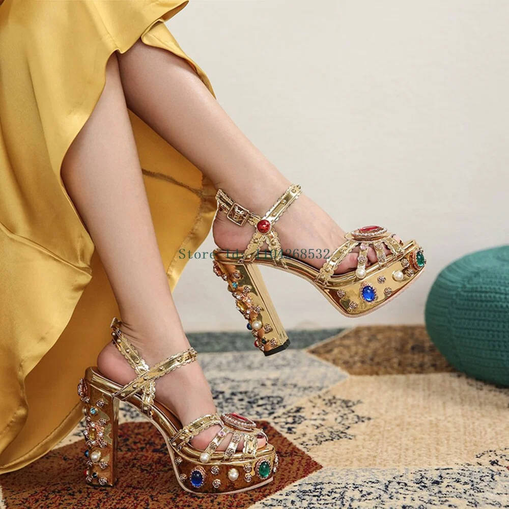 

Crysta Rhinestone Platfrom Embroider Sandals Sexy Pointed Toe Thick Heel New Arrivals Fashion Women Runway Sandal Open The Toe