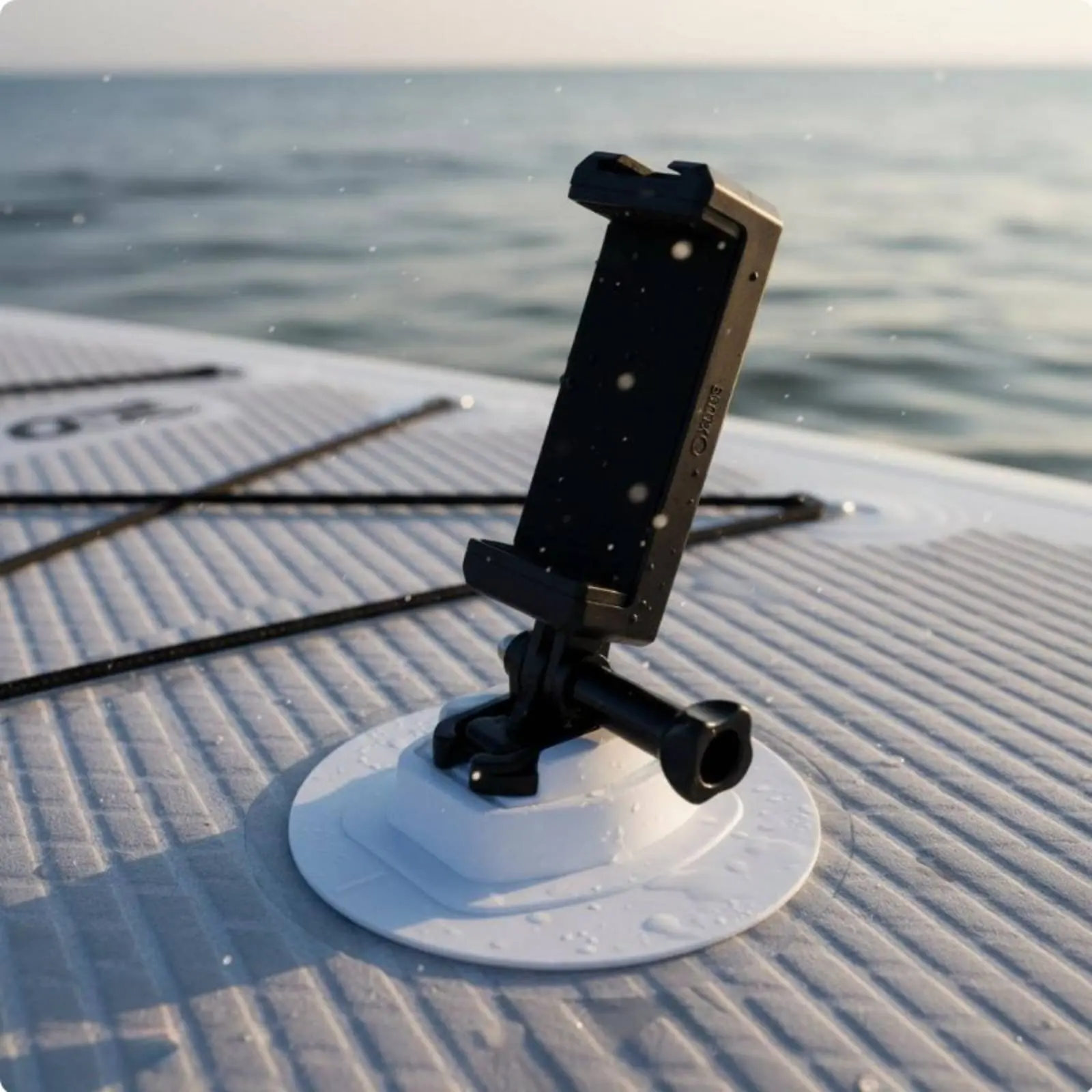 

Inflatable Surfboard Camera Base Hands-Liberated Capturing Stand-up Paddleboard Camera Mount Fast-Release Design