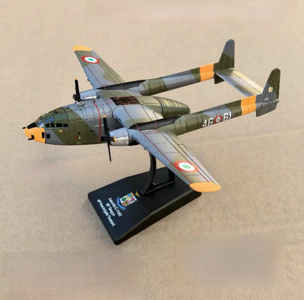 Diecast 1:200 Scale Alloy Flight Carriage C-119G Transport Airplane Models Fighter Aircraft For Static Collection With Propeller