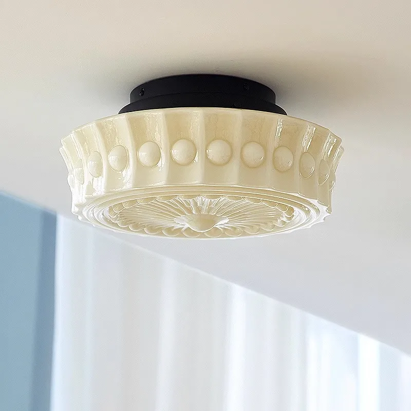 

French retro cream wind bedroom ceiling lamp atmospheric bungalow art glass medieval aisle balcony entrance lamp