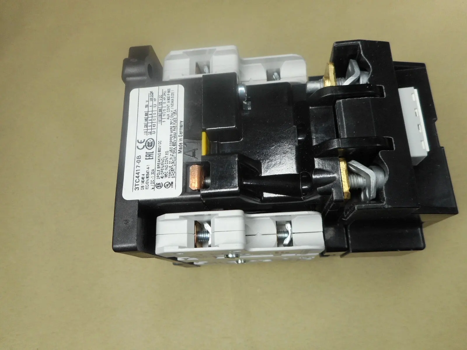 

Совершенно новый 3TC4417-0LJ8 3TC4417-0LC8 3TC4417-0LY80-0AH0 Гарантия один год