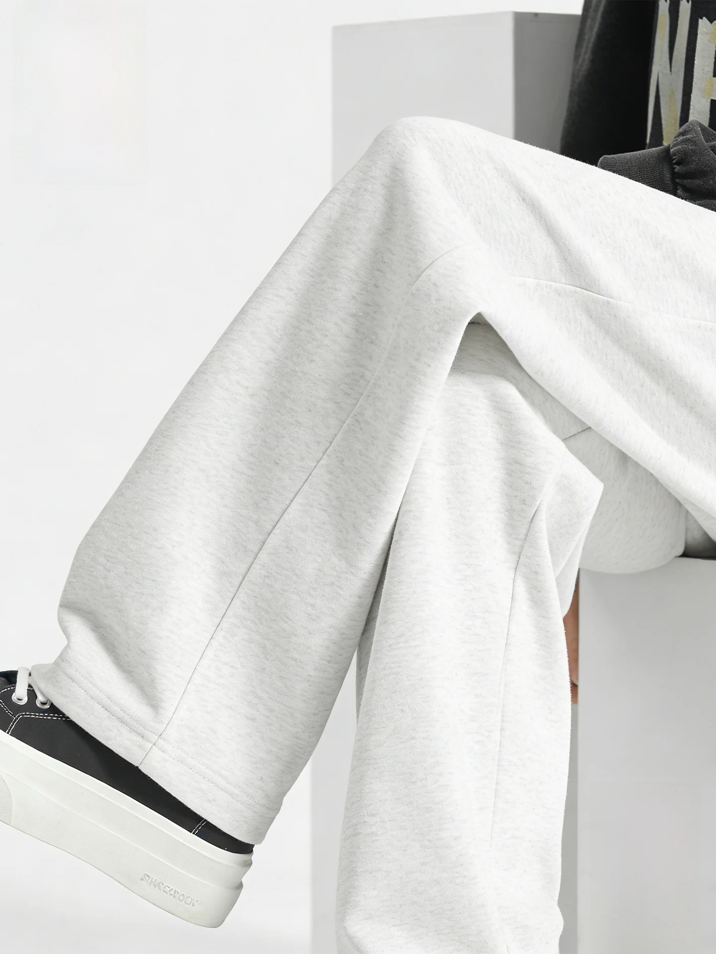 

Men's Casual Loose Fit Sweatpants Spring Season Cotton Feel Comfortable Spor Cartoon Monkey Print Straight Leg P...