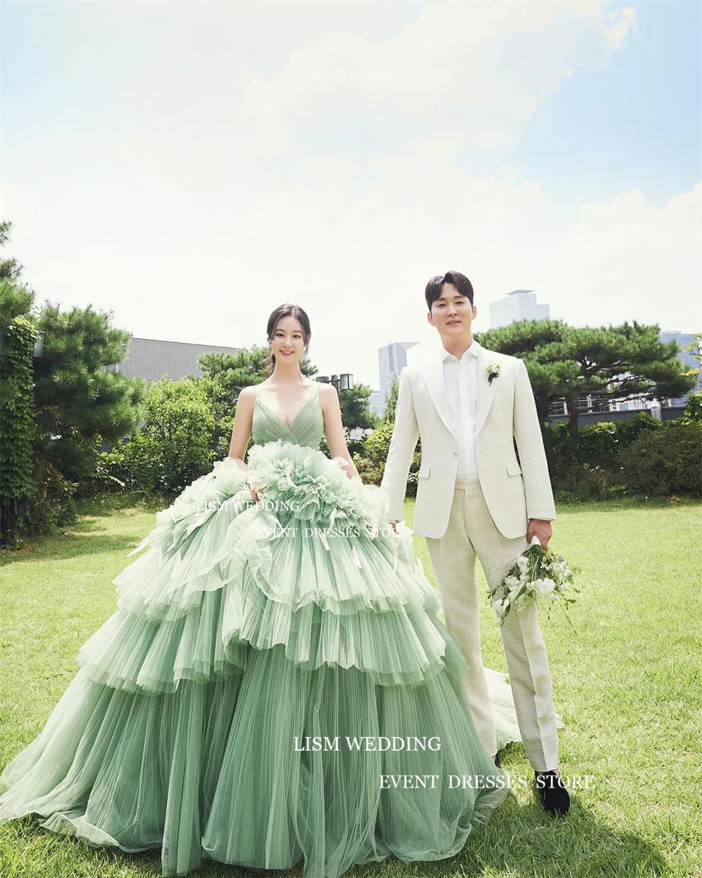 LISM Sweet Green Tiered Skirt Wedding Dress Korea Photo Shoot V Neck Flowers Princess Prom Gown Spaghetti Straps 웨딩드레스