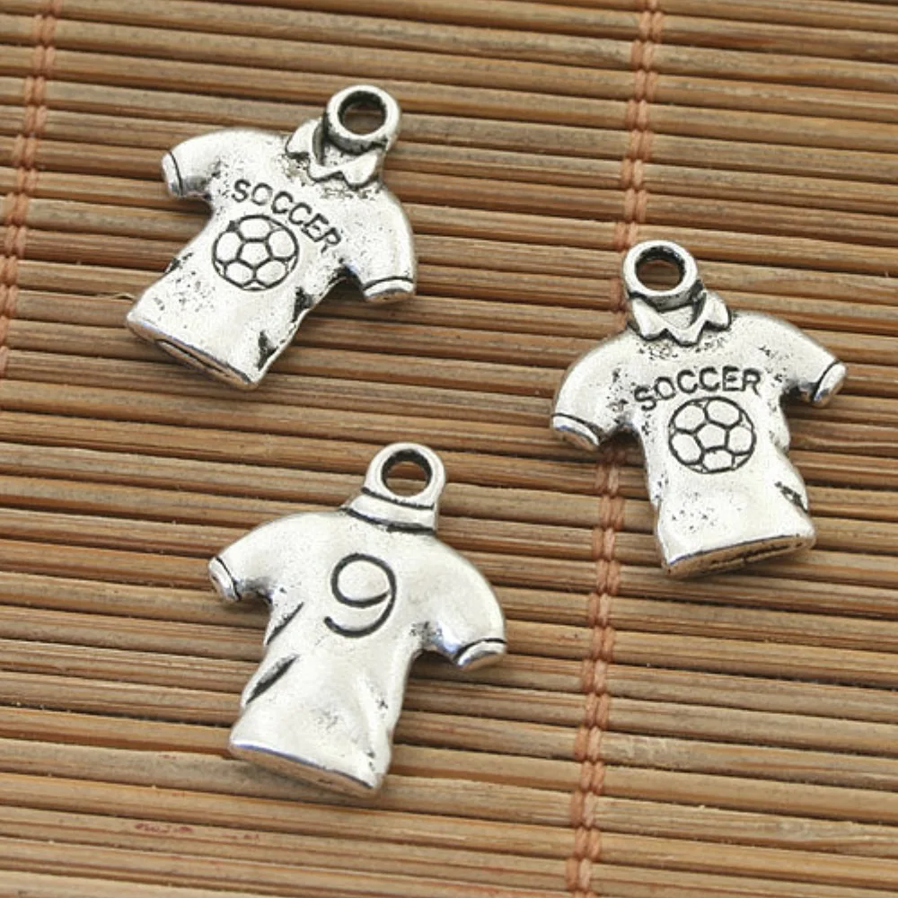 10PCS 18x7mm,hole:1mm TIBETAN SILVER SOCCER T-SHIRT DESIGN PENDANT H5059