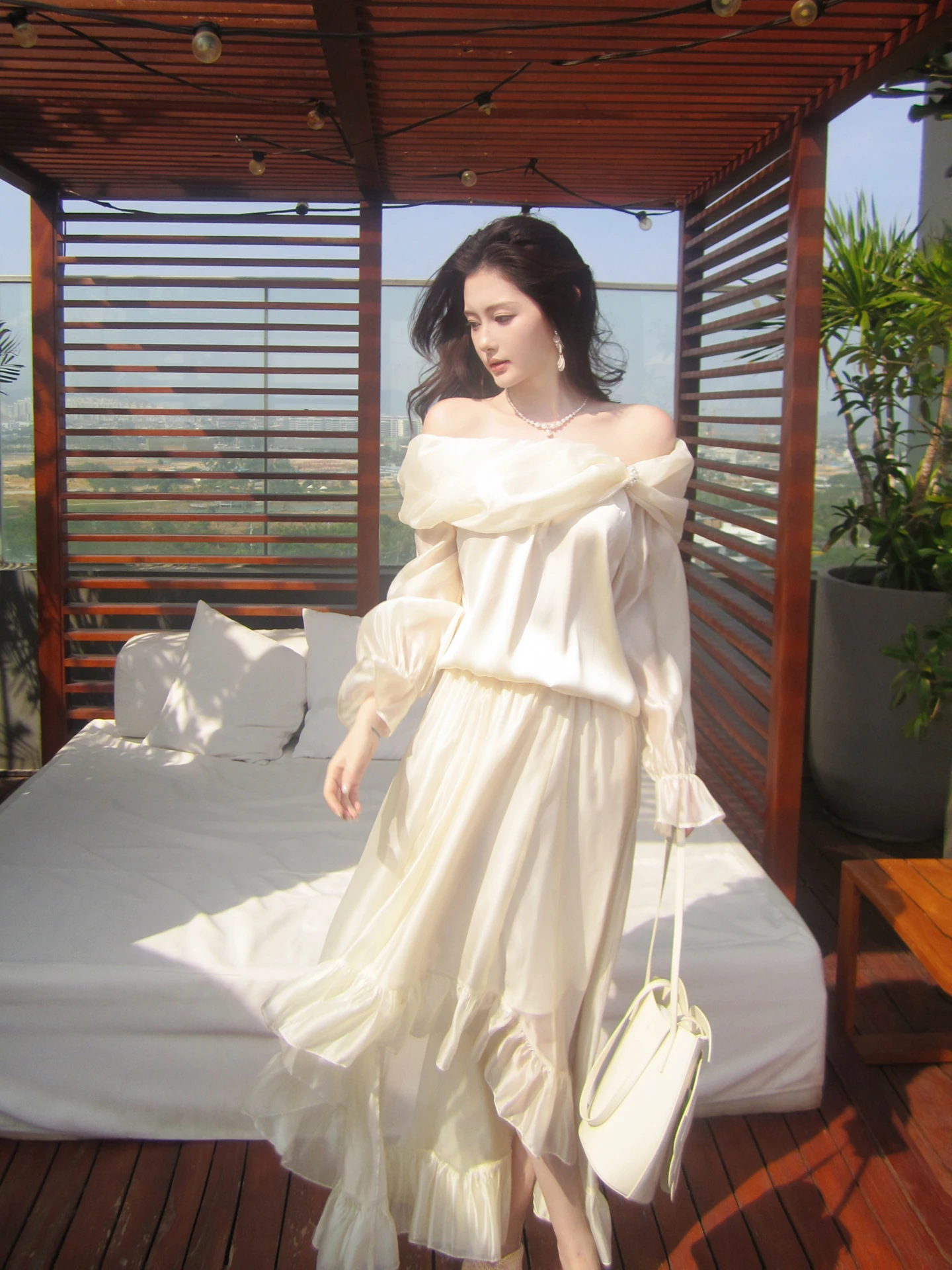 

Ele Cloud Dr Women's One-oulder One-Neline Me Skirt Set Long Sve Polyester Fiber Slim Fit Four Seasons Wear