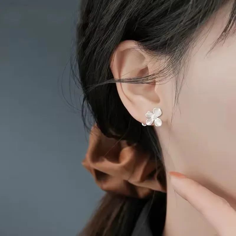 925 فضة خمر أقراط للنساء العصرية بسيطة عثرة زهرة القرط مجوهرات منع الحساسية اكسسوارات الحفلات هدية