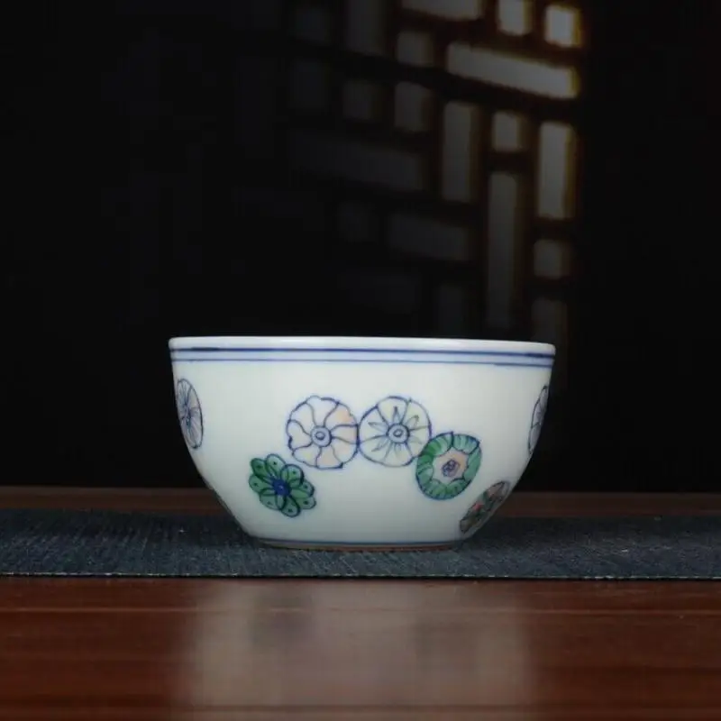 

3.1" Chinese Ming Blue-and-white Doucai Contrasting Colors Porcelain Flower Cup
