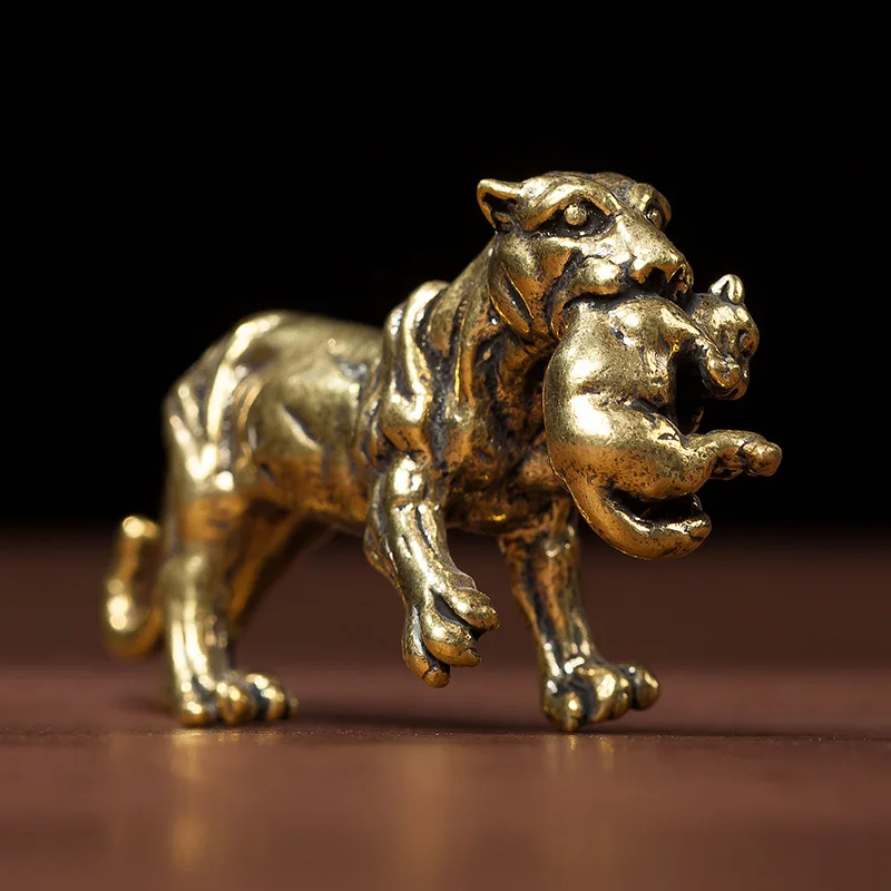 

Solid Brass Utensils Tiger Poison Not Edible Office Desktop Decoration Crafts