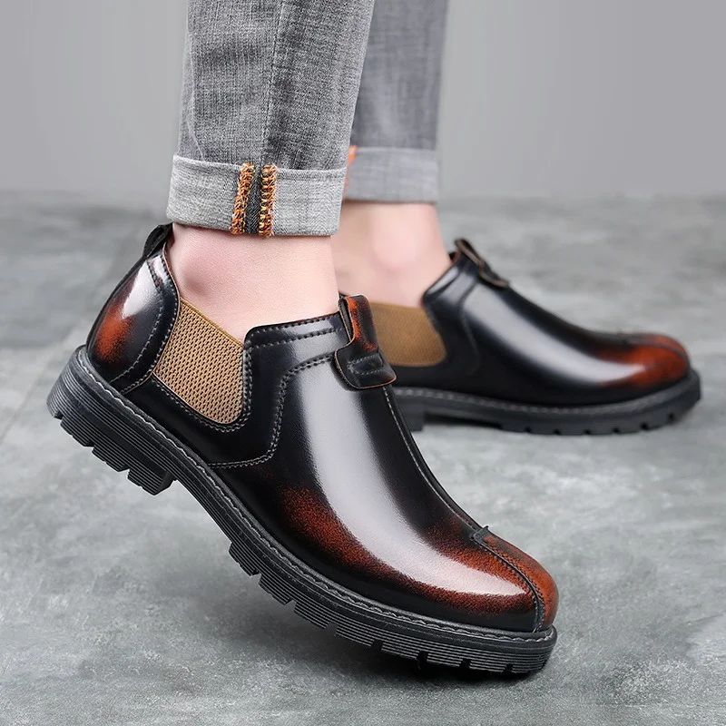 Men\'s Casual Shoes British Tooling Trendy Shoes Mens Chelsea Single Boots Slip-on Round Toe Retro Men Shoes Men Fashion Sneakers