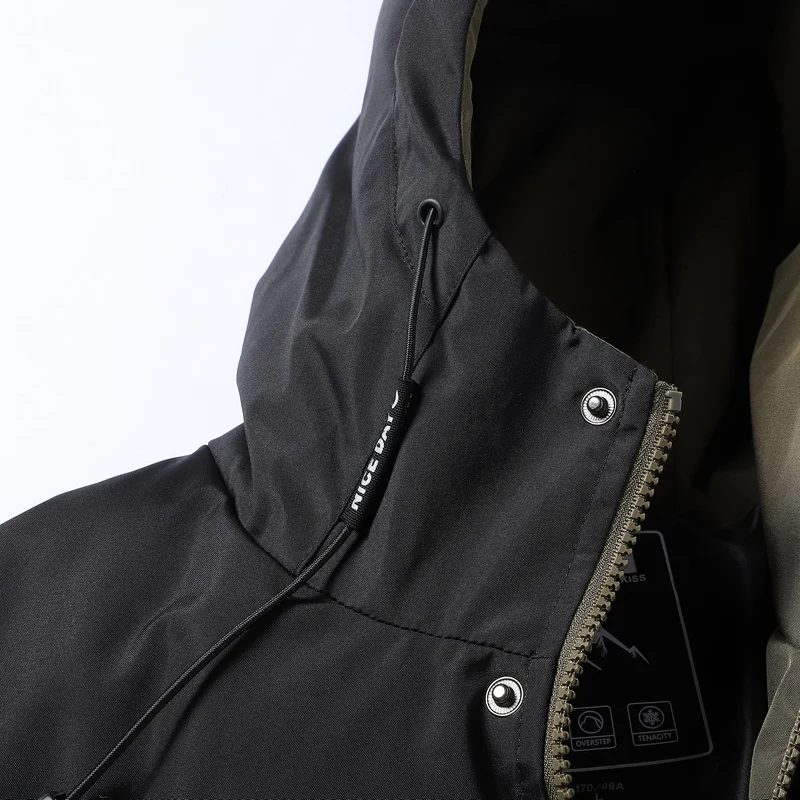 سترات قطنية مع غطاء محرك السيارة سميكة دافئة مقاومة للرياح ملابس رجالية عالية الجودة بسحاب Roupas Masculinas Casacos De Inverno Masculino